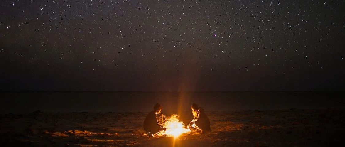 十天干论贵| 丁火：丹砂空中如烟飘，暗夜霞腔永不歇。